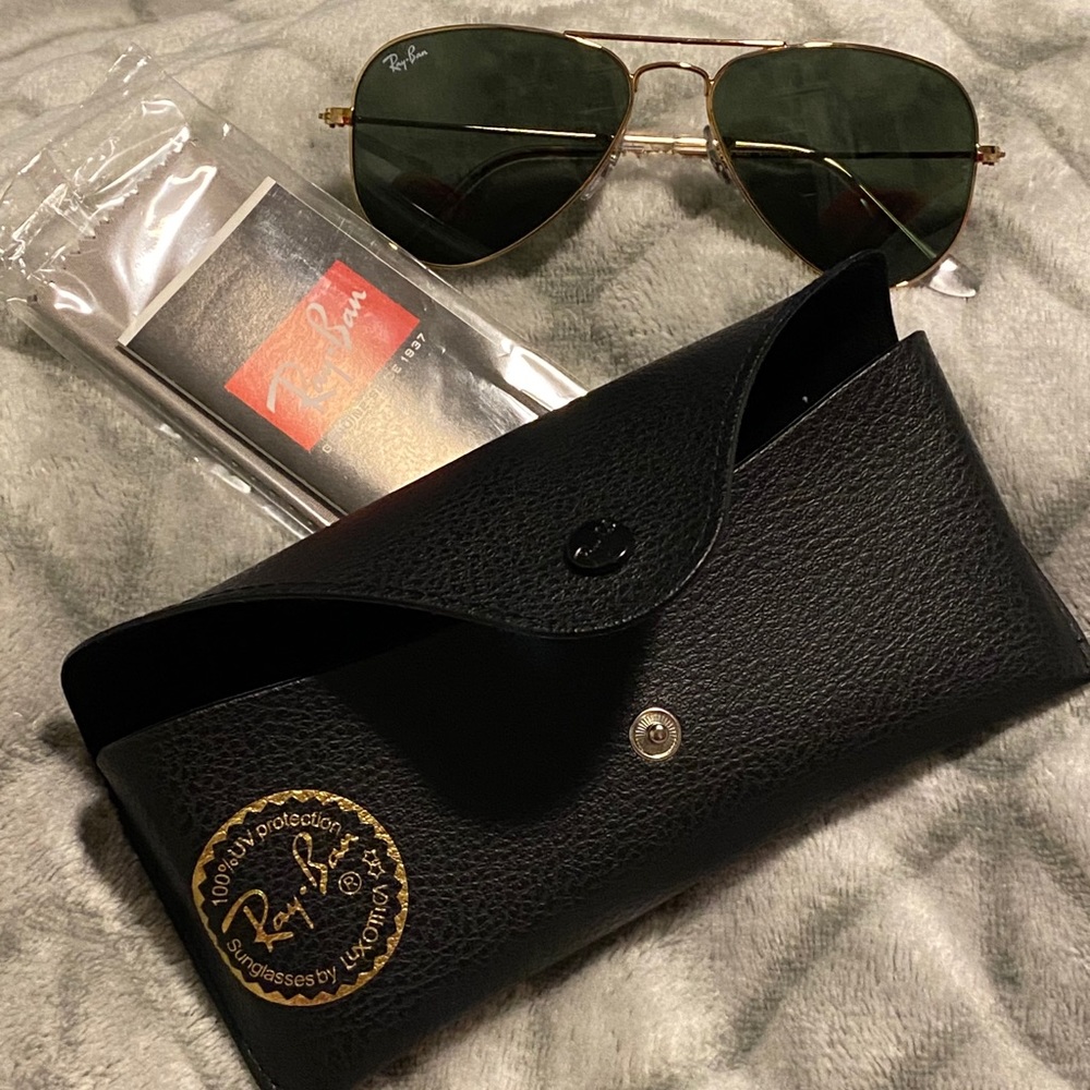 Ray-Bans Aviator’s - Picture 5 of 13